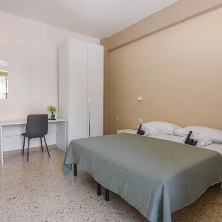 Mrbrown - Pincherle Pensjonat *