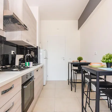 Mrbrown - Pincherle * 罗马