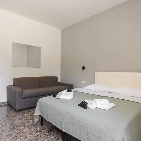 Mrbrown - Pincherle Roma